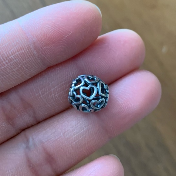 Retired Pandora Open Your Heart Openwork Charm Sterling Silver EUC - Picture 4 of 13